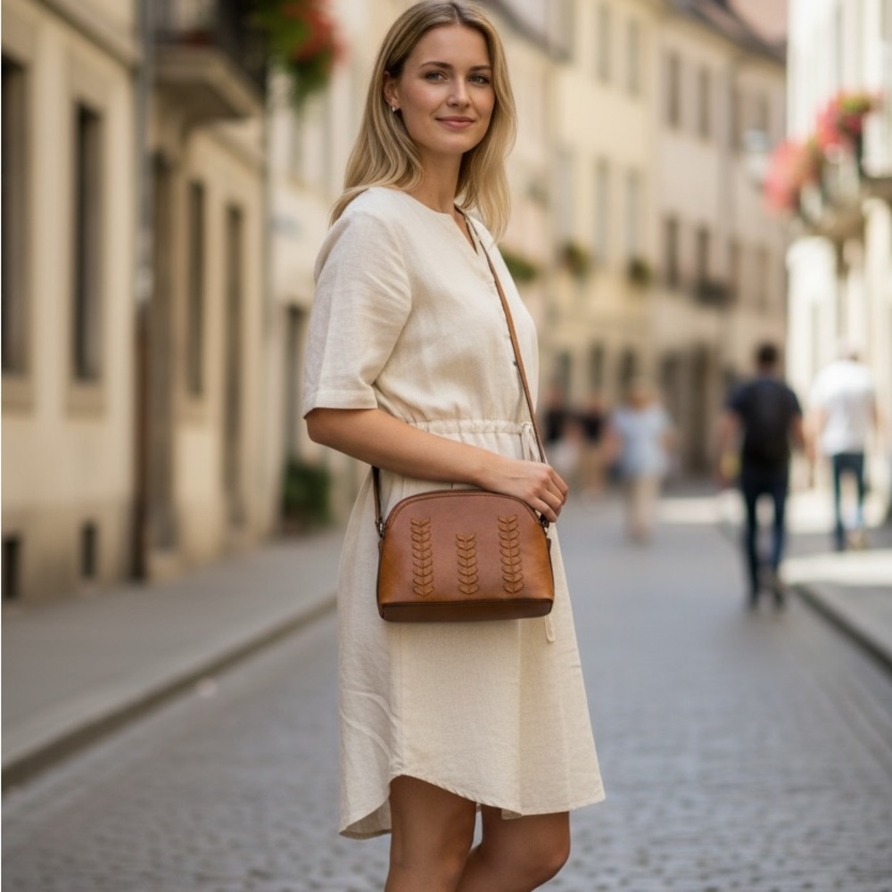 Elegant Brown Crossbody Bag